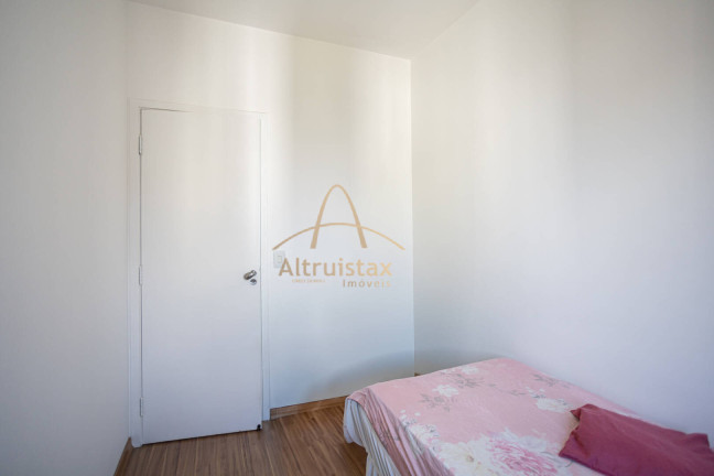 Imagem Apartamento com 3 Quartos à Venda, 65 m² em Umuarama - Osasco
