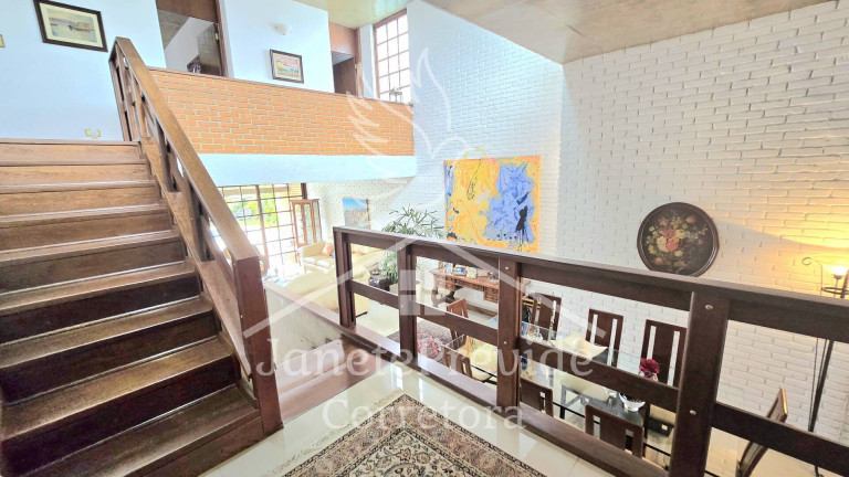 Imagem Casa de Condomínio com 3 Quartos à Venda, 234 m² em Alphaville - Santana De Parnaíba Imagem Casa de Condomínio com 3 Quartos à Venda, 234 m² em Alphaville - Santana De Parnaíba