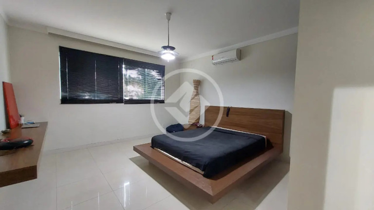 Imagem Casa com 4 Quartos à Venda, 211 m² em Jardim América - Goiânia Imagem Casa com 4 Quartos à Venda, 211 m² em Jardim América - Goiânia