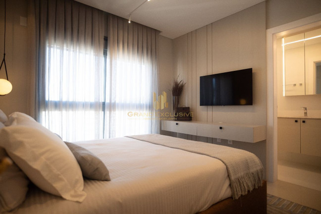 Imagem Apartamento com 4 Quartos à Venda, 182 m² em Centro - Balneário Camboriú Imagem Apartamento com 4 Quartos à Venda, 182 m² em Centro - Balneário Camboriú