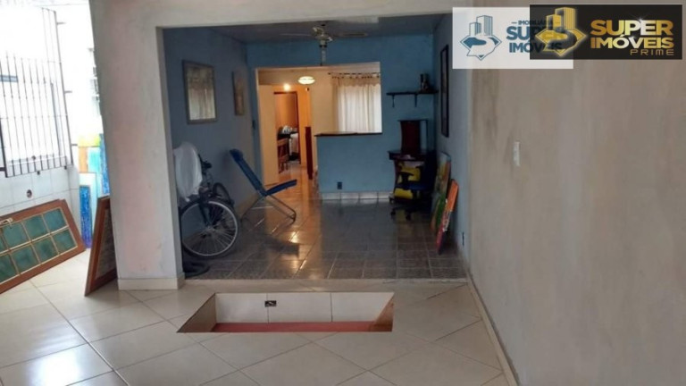 Imagem Casa com 3 Quartos à Venda, 235 m² em Centro - Pelotas Imagem Casa com 3 Quartos à Venda, 235 m² em Centro - Pelotas