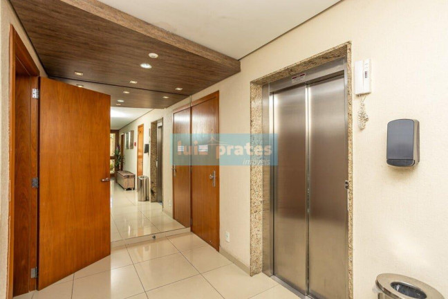 Imagem Apartamento com 2 Quartos à Venda, 70 m² em São João - Porto Alegre
