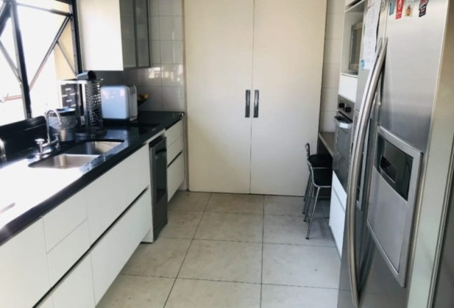 Imagem Imóvel com 3 Quartos à Venda, 272 m² em Moema - São Paulo Imagem Imóvel com 3 Quartos à Venda, 272 m² em Moema - São Paulo
