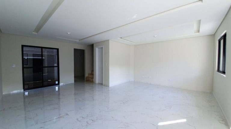 Imagem Casa com 3 Quartos à Venda, 163 m² em Uberaba - Curitiba