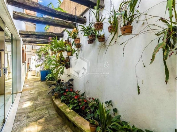 Imagem Casa com 4 Quartos à Venda, 480 m² em Alto De Pinheiros - São Paulo Imagem Casa com 4 Quartos à Venda, 480 m² em Alto De Pinheiros - São Paulo