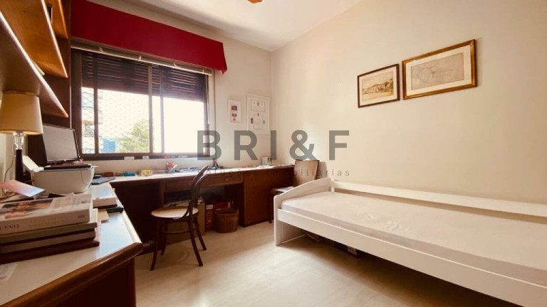 Imagem Apartamento com 3 Quartos à Venda, 247 m² em Real Parque - São Paulo Imagem Apartamento com 3 Quartos à Venda, 247 m² em Real Parque - São Paulo