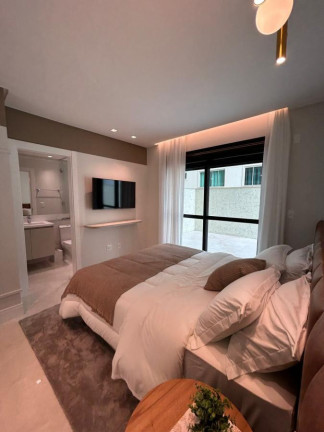 Imagem Apartamento com 4 Quartos à Venda, 180 m² em Meia Praia - Itapema Imagem Apartamento com 4 Quartos à Venda, 180 m² em Meia Praia - Itapema