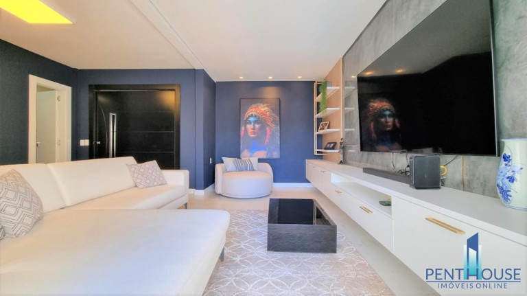 Imagem Casa com 4 Quartos à Venda, 380 m² em Ariribá - Balneário Camboriú Imagem Casa com 4 Quartos à Venda, 380 m² em Ariribá - Balneário Camboriú