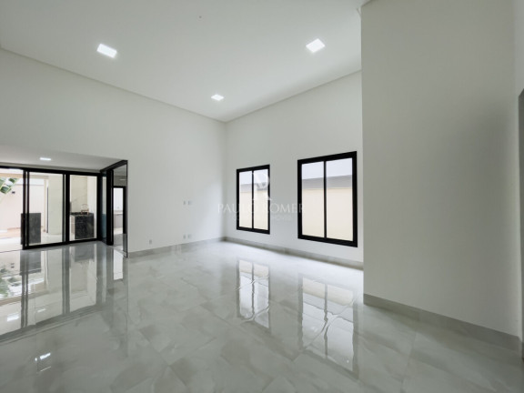 Imagem Casa com 4 Quartos à Venda, 240 m² em Residencial Goiânia Golfe Clube - Goiânia Imagem Casa com 4 Quartos à Venda, 240 m² em Residencial Goiânia Golfe Clube - Goiânia