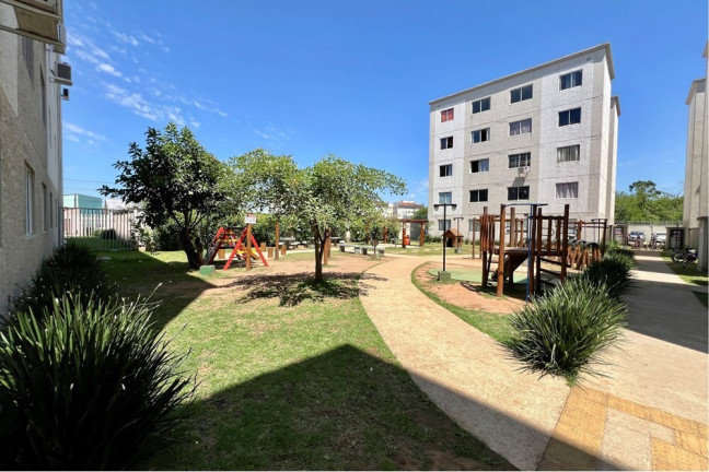 Apartamento com 2 Quartos à Venda, 42 m² em Olaria - Canoas