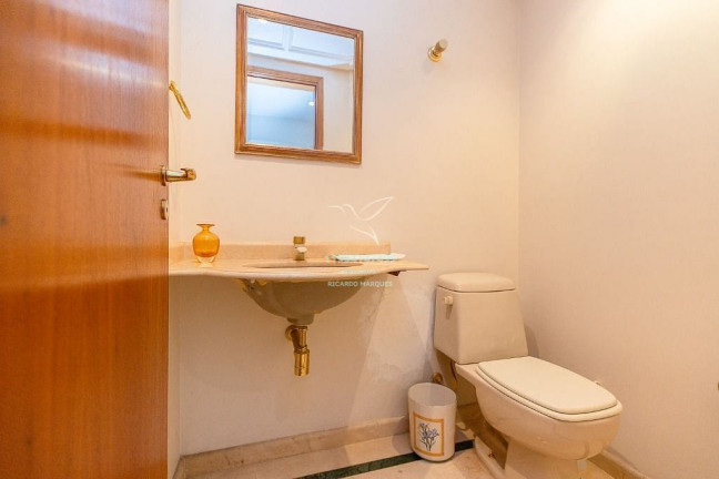 Imagem Apartamento com 4 Quartos à Venda, 220 m² em Moema - São Paulo