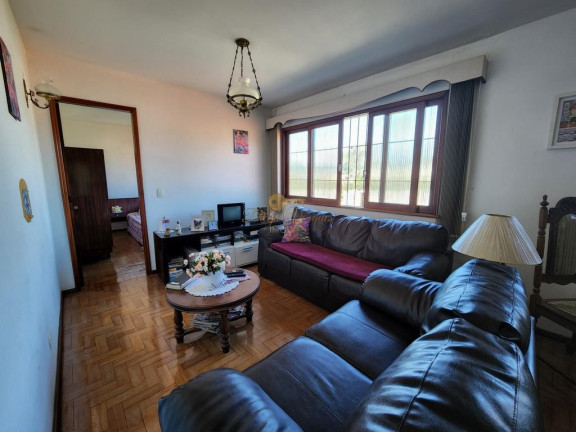 Imagem Casa com 4 Quartos à Venda, 360 m² em Jardim Europa - Teresópolis