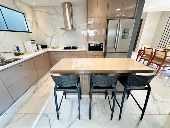 Imagem Casa com 3 Quartos à Venda, 190 m² em Setor Habitacional Arniqueira (águas Claras) - Brasília Imagem Casa com 3 Quartos à Venda, 190 m² em Setor Habitacional Arniqueira (águas Claras) - Brasília