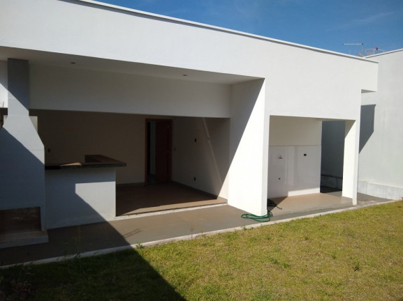 Imagem Casa com 3 Quartos à Venda, 98 m² em Res. Pompéia 3 - Jacarezinho