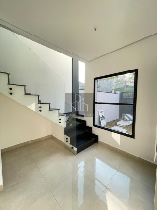 Imagem Casa de Condomínio com 3 Quartos à Venda, 120 m² em Villas Do Jaguari - Santana De Parnaíba Imagem Casa de Condomínio com 3 Quartos à Venda, 120 m² em Villas Do Jaguari - Santana De Parnaíba
