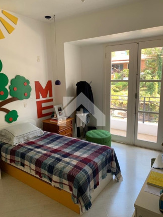 Imagem Casa com 4 Quartos à Venda, 750 m² em Chácara Eliana - Cotia Imagem Casa com 4 Quartos à Venda, 750 m² em Chácara Eliana - Cotia