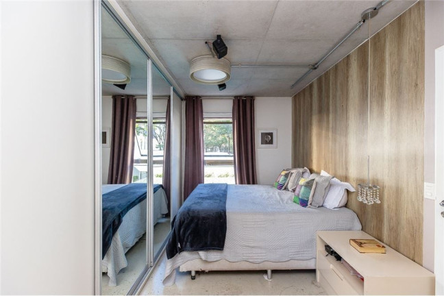 Imagem Apartamento com 2 Quartos à Venda, 70 m² em Jardim Das Acácias - São Paulo