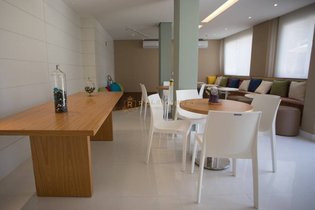 Imagem Apartamento com 3 Quartos à Venda, 70 m² em Anil - Rio De Janeiro Imagem Apartamento com 3 Quartos à Venda, 70 m² em Anil - Rio De Janeiro