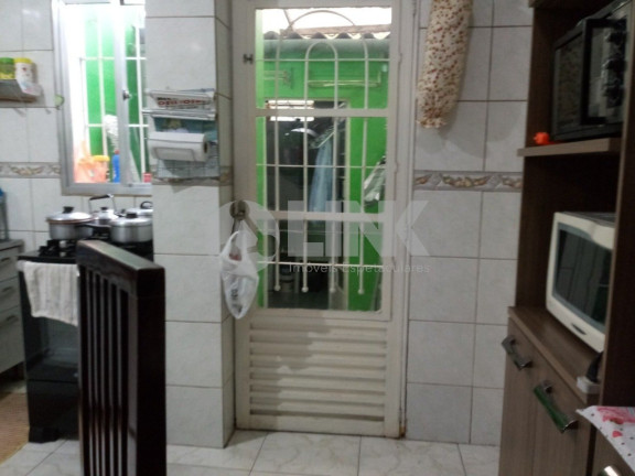 Imagem Apartamento com 2 Quartos à Venda, 61 m² em Menino Deus - Porto Alegre Imagem Apartamento com 2 Quartos à Venda, 61 m² em Menino Deus - Porto Alegre