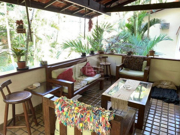 Imagem Casa com 8 Quartos à Venda, 317 m² em Itanhangá - Rio De Janeiro Imagem Casa com 8 Quartos à Venda, 317 m² em Itanhangá - Rio De Janeiro