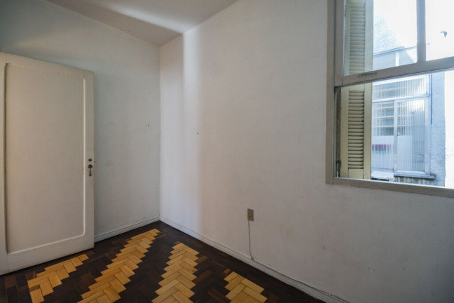 Imagem Imóvel com 3 Quartos à Venda, 88 m² em Bom Fim - Porto Alegre Imagem Imóvel com 3 Quartos à Venda, 88 m² em Bom Fim - Porto Alegre