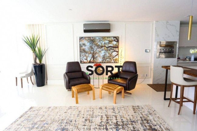 Imagem Apartamento com 4 Quartos à Venda, 300 m² em Barra Sul - Balneário Camboriú Imagem Apartamento com 4 Quartos à Venda, 300 m² em Barra Sul - Balneário Camboriú
