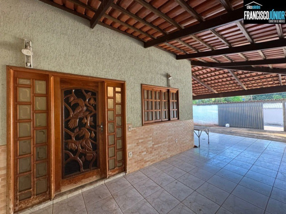 Casa com 3 Quartos à Venda, 369 m² em Residencial Sonho Dourado - Goiânia