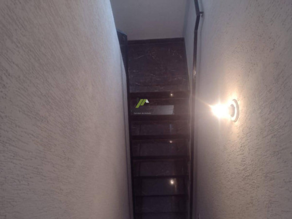 Imagem Casa com 2 Quartos à Venda, 125 m²