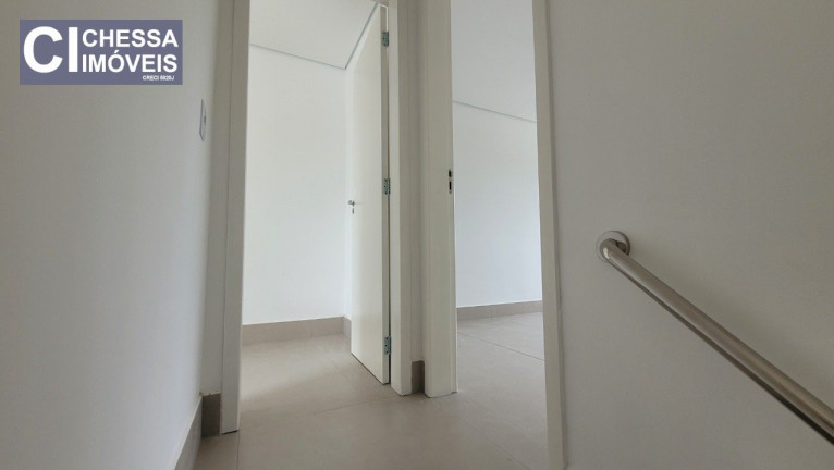 Imagem Sobrado com 2 Quartos à Venda, 100 m² em Espinheiros - Itajaí
