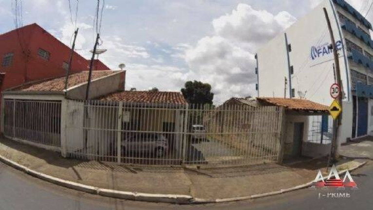 Imagem Casa com 1 Quarto para Alugar, 500 m² em Porto - Cuiabá