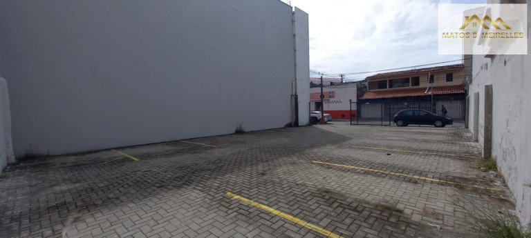 Imagem Imóvel Comercial para Alugar, 336 m² em Guararapes - Fortaleza Imagem Imóvel Comercial para Alugar, 336 m² em Guararapes - Fortaleza