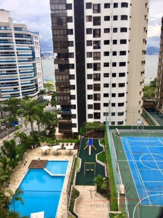 Imagem Apartamento com 4 Quartos à Venda, 430 m² em Agronômica - Florianópolis Imagem Apartamento com 4 Quartos à Venda, 430 m² em Agronômica - Florianópolis