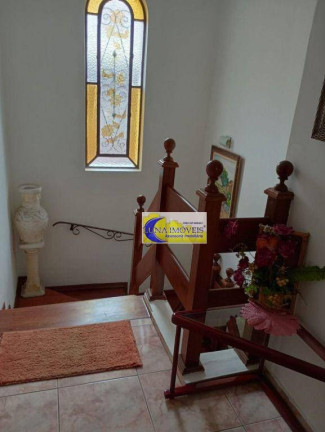 Imagem Sobrado com 3 Quartos à Venda, 187 m² em Rudge Ramos - São Bernardo Do Campo Imagem Sobrado com 3 Quartos à Venda, 187 m² em Rudge Ramos - São Bernardo Do Campo