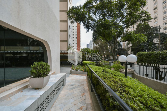 Imagem Apartamento com 2 Quartos à Venda, 86 m² em Moema - São Paulo