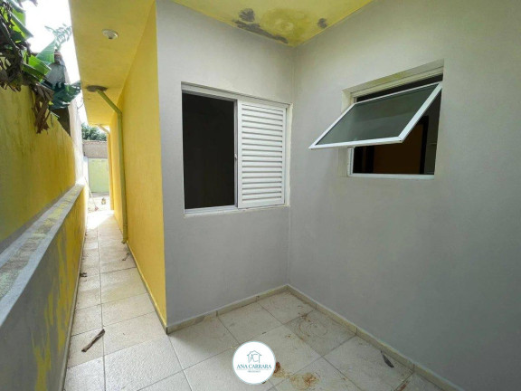 Imagem Casa com 2 Quartos à Venda, 69 m²