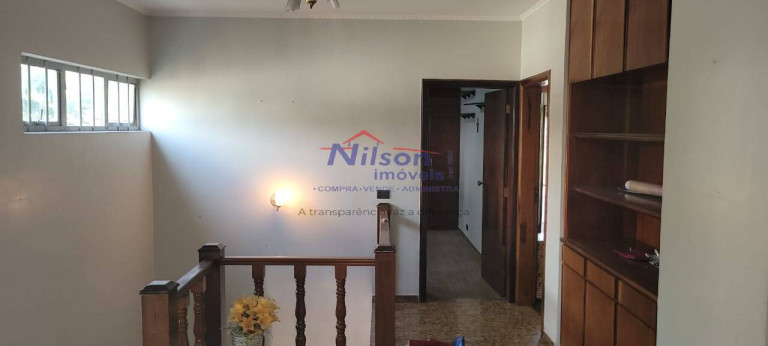 Imagem Casa com 3 Quartos à Venda, 380 m² em Vila Galvão - Guarulhos