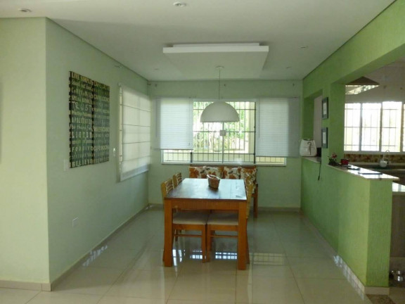 Imagem Casa com 5 Quartos à Venda, 300 m² em Centro - Boituva
