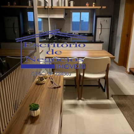 Imagem Casa com 2 Quartos à Venda, 54 m² em Restinga - Porto Alegre
