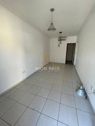 Imagem Casa de Condomínio com 3 Quartos à Venda,  em Campos Dos Goytacazes