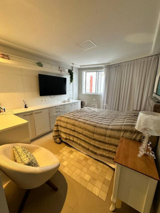 Imagem Apartamento com 3 Quartos à Venda, 120 m² em Centro - Balneário Camboriú Imagem Apartamento com 3 Quartos à Venda, 120 m² em Centro - Balneário Camboriú