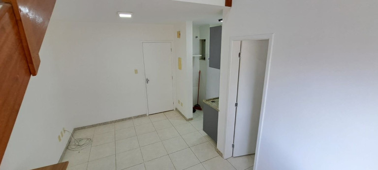Imagem Apartamento com 1 Quarto à Venda, 30 m² em Buraquinho - Lauro De Freitas Imagem Apartamento com 1 Quarto à Venda, 30 m² em Buraquinho - Lauro De Freitas