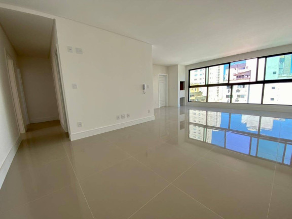 Imagem Apartamento com 3 Quartos à Venda, 116 m² em Centro - Balneário Camboriú