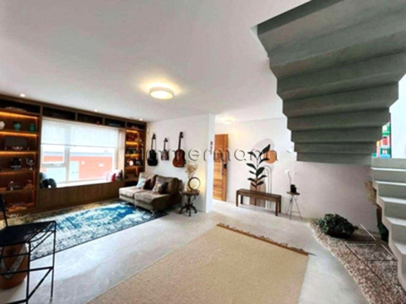 Imagem Casa com 2 Quartos à Venda, 300 m² em Alto De Pinheiros - São Paulo