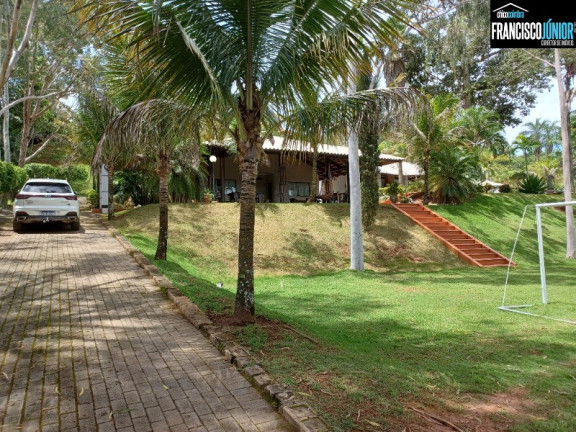 Imagem Imóvel com 5 Quartos à Venda, 3.277 m² em Hidrolândia Zona Rural - Hidrolândia Imagem Imóvel com 5 Quartos à Venda, 3.277 m² em Hidrolândia Zona Rural - Hidrolândia