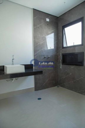 Casa de Condomínio com 3 Quartos à Venda, 247 m² em Tamboré - Santana De Parnaíba