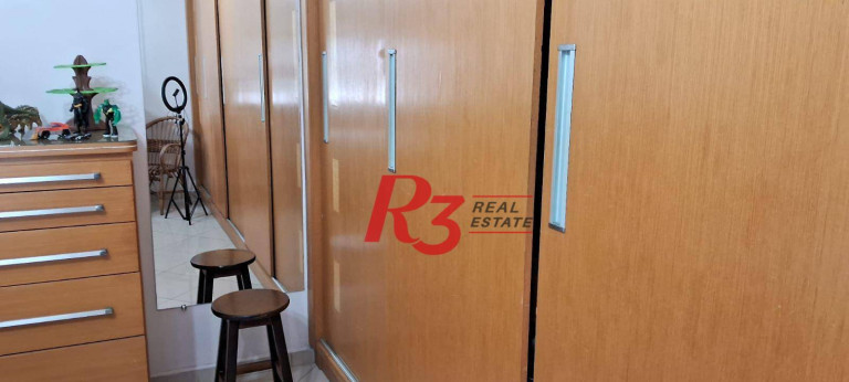Imagem Apartamento com 3 Quartos à Venda, 133 m² em Gonzaga - Santos