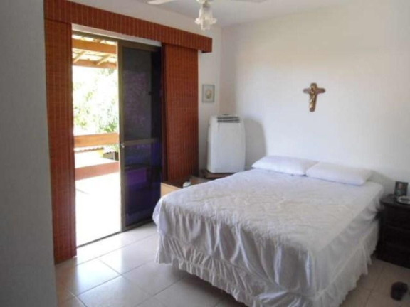 Imagem Casa com 4 Quartos à Venda, 640 m² em Guarajuba - Camaçari