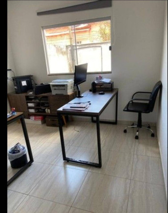 Imagem Casa com 3 Quartos à Venda, 300 m² em Jardim Europa - Goiânia Imagem Casa com 3 Quartos à Venda, 300 m² em Jardim Europa - Goiânia