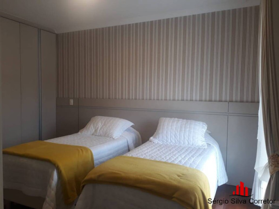 Imagem Apartamento com 3 Quartos à Venda, em Vila Capivari - Campos Do Jordão Imagem Apartamento com 3 Quartos à Venda, em Vila Capivari - Campos Do Jordão