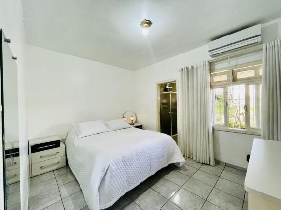 Imagem Casa com 4 Quartos à Venda, 155 m² em Fortaleza - Blumenau